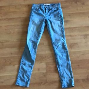 J Brand Skinny Leg Santorini Light Wash 25 Pre-Worn